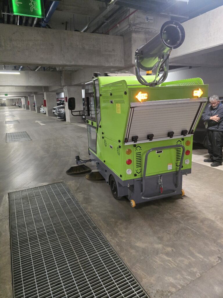 Estacionamiento recinto hospitalario
